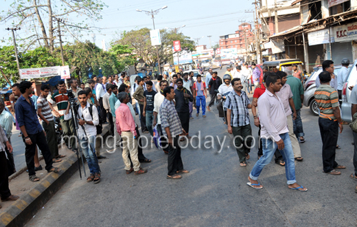 Mangalore Bundh against Yettinahole Project in Mangalore